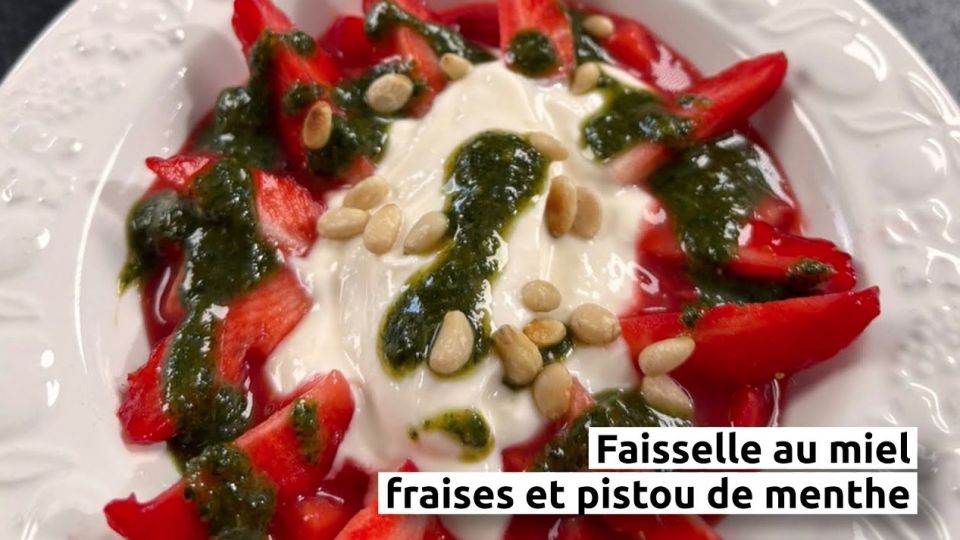 A feu doux : De Buyer #05 Faisselle au miel, fraises et pistou de menthe